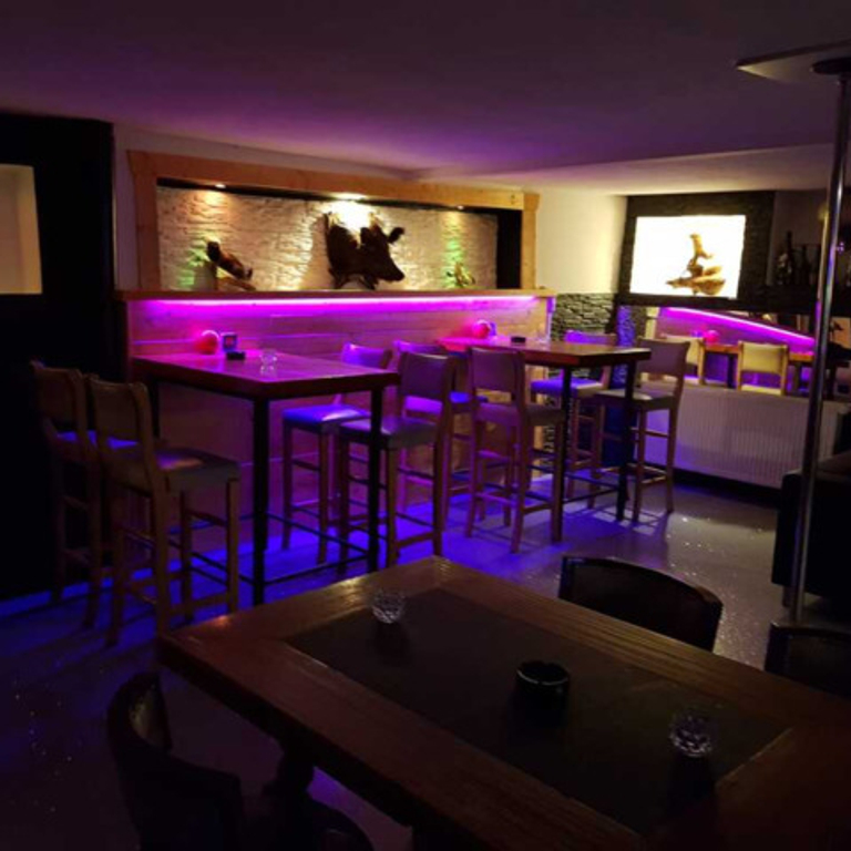 Jägerbar - Kontaktbar — 6423 Seewen