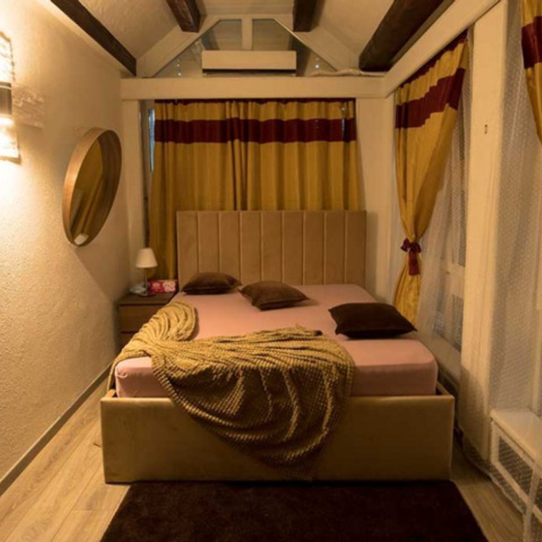 KONTAKTBAR CASTELLO — 6440 Brunnen