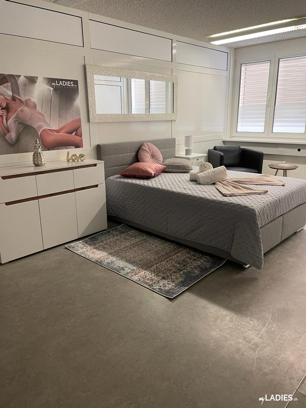 Zimmer/Rooms/Habitaciones in Niederglatt ZH / Bild 1