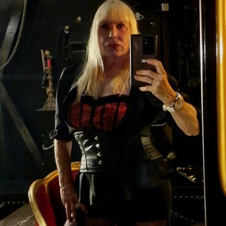 Herrin Lana Andersson - Termine ab 18 Uhr