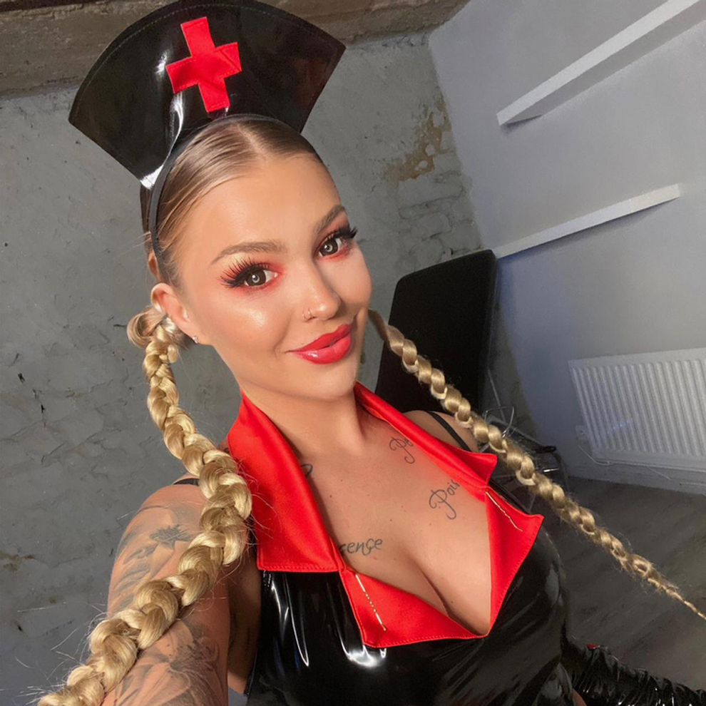 Image #7 from High-Class Domina Scorpia