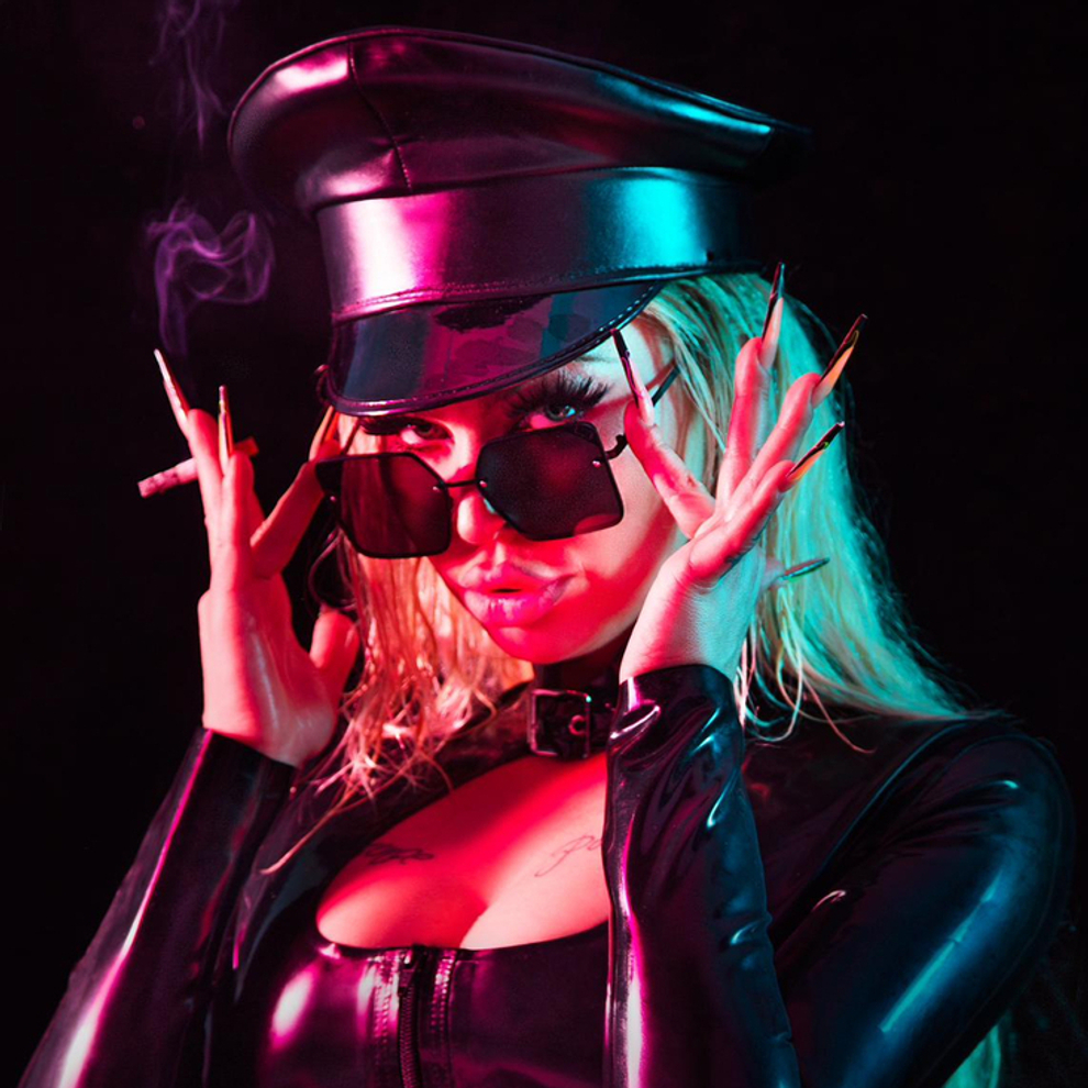 High-Class Domina Scorpia - Elite Mistress