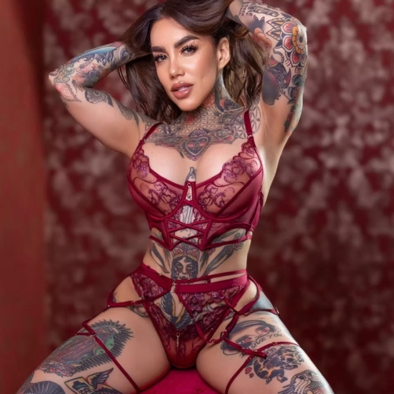 Lucia - Tattoofee❤️Analsex