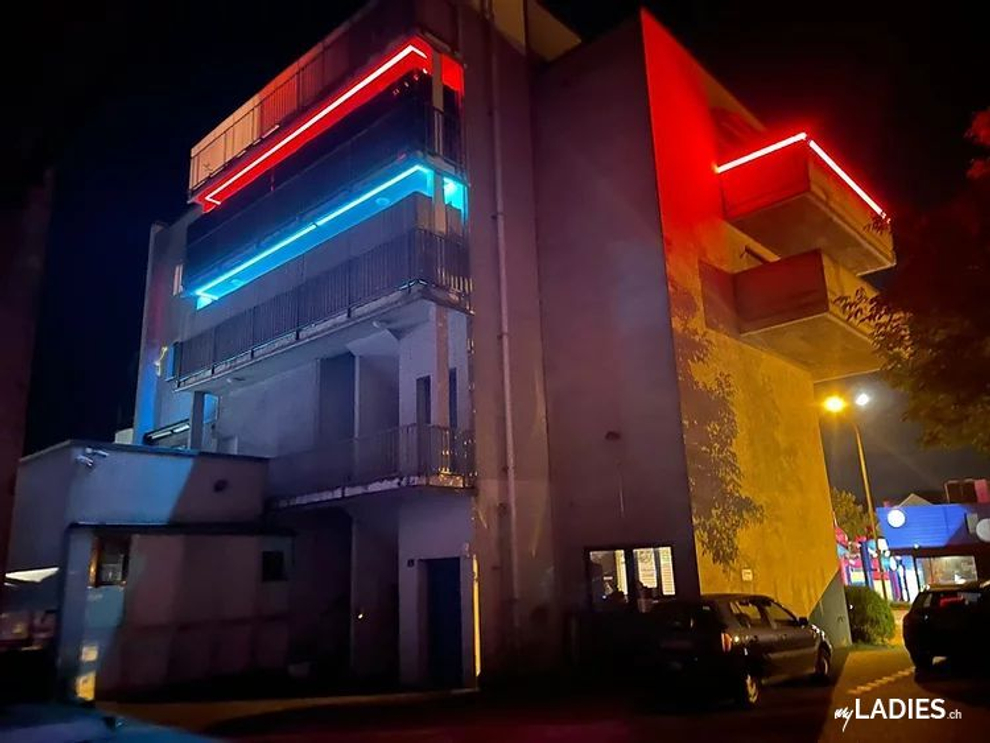 MAN LIKE GIRL / Bild 15