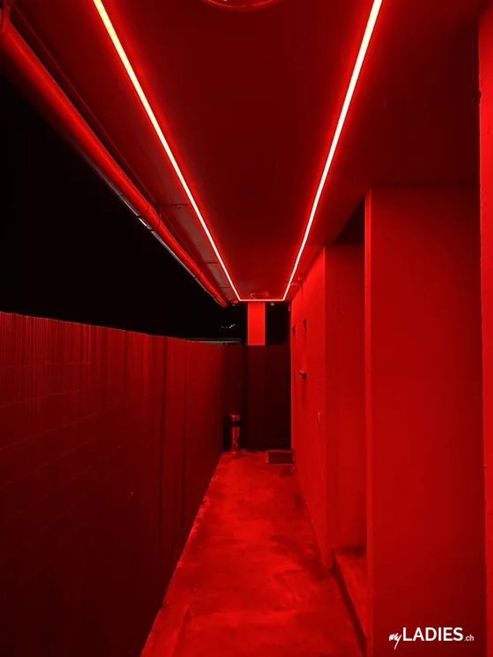 MAN LIKE GIRL / Bild 19