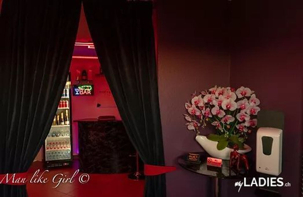 MAN LIKE GIRL / Bild 4