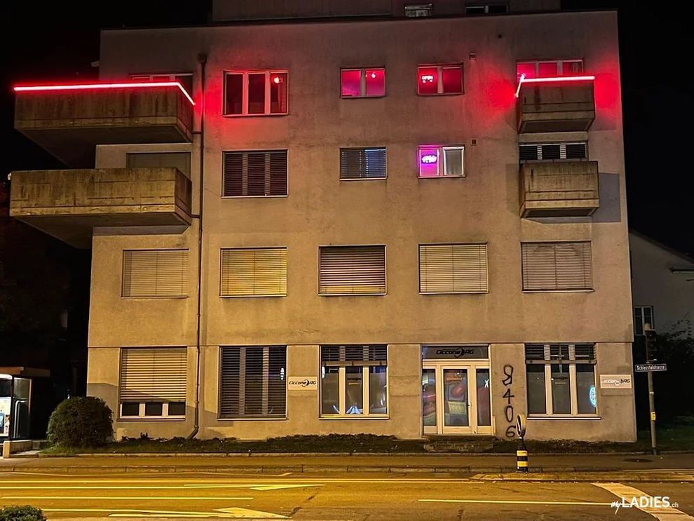 MAN LIKE GIRL / Bild 16