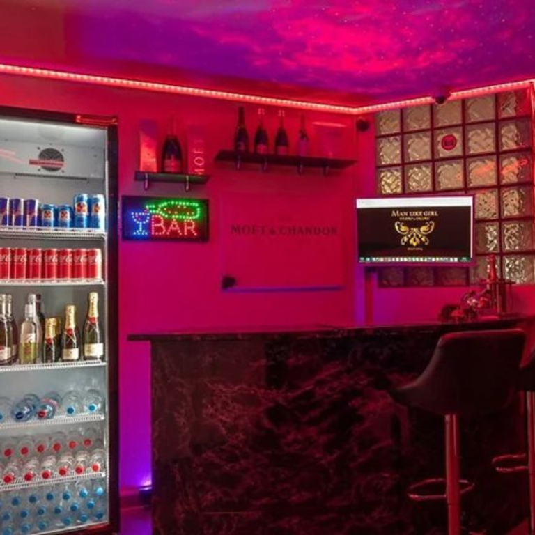 Job für Studio & Escort Girls