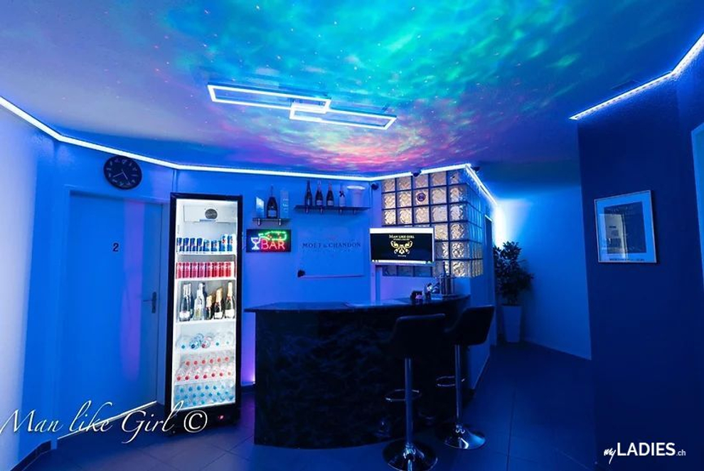 Job für Studio & Escort Girls / Bild 3