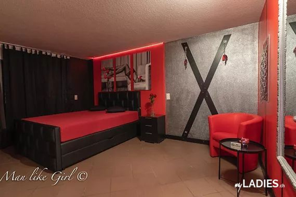 Job für Studio & Escort Girls / Bild 13