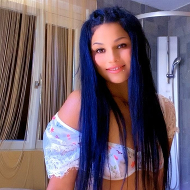 Hanna - Videos drehen🌶️🐅