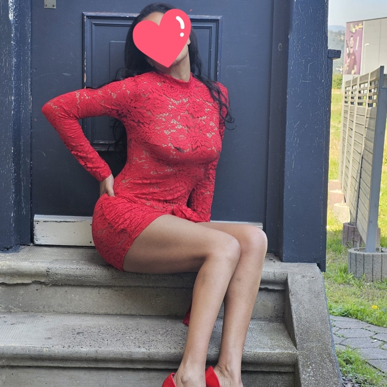 Linda - richtig geil ficken