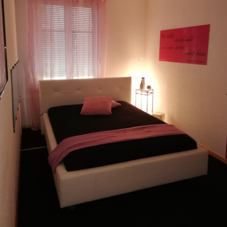 Studio X — 9434 Au