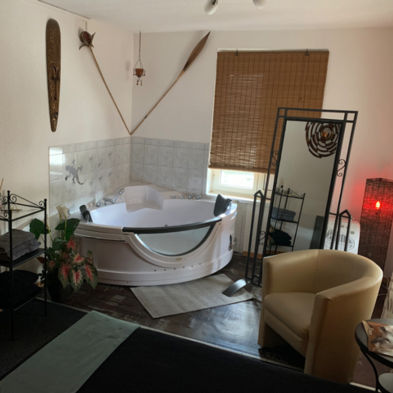 Studio X — 9434 Au