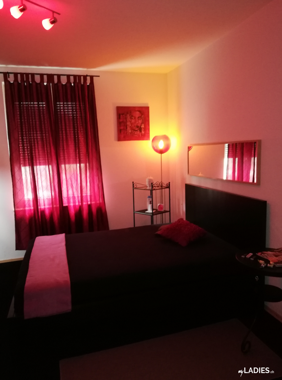 WE WANT YOU / Bild 5