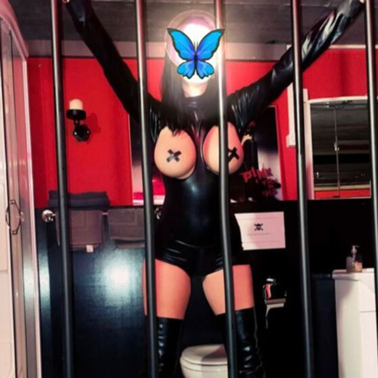 Megan - Abspritzgarantie !!!