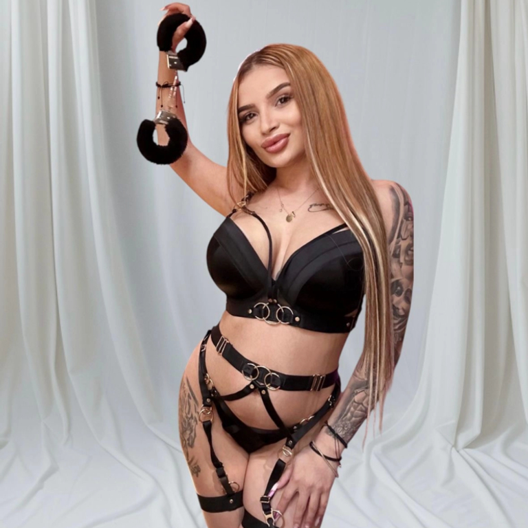 Lara Larissa - First Time in Luzern