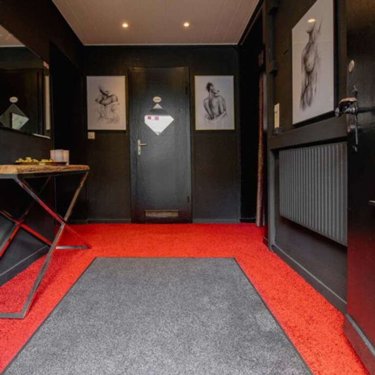 Enjoy & Pleasure — 6003 Luzern