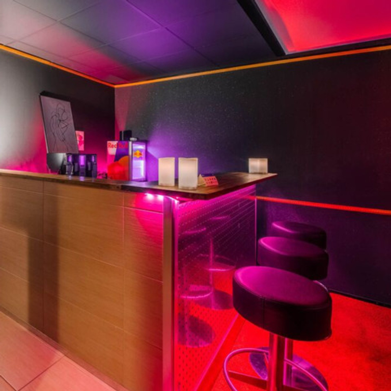 Seriöse, aufgeschlossene Frauen gesucht