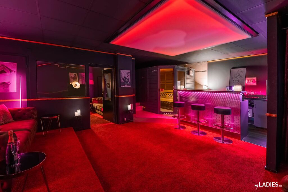 Seriöse, aufgeschlossene Frauen gesucht / Bild 1