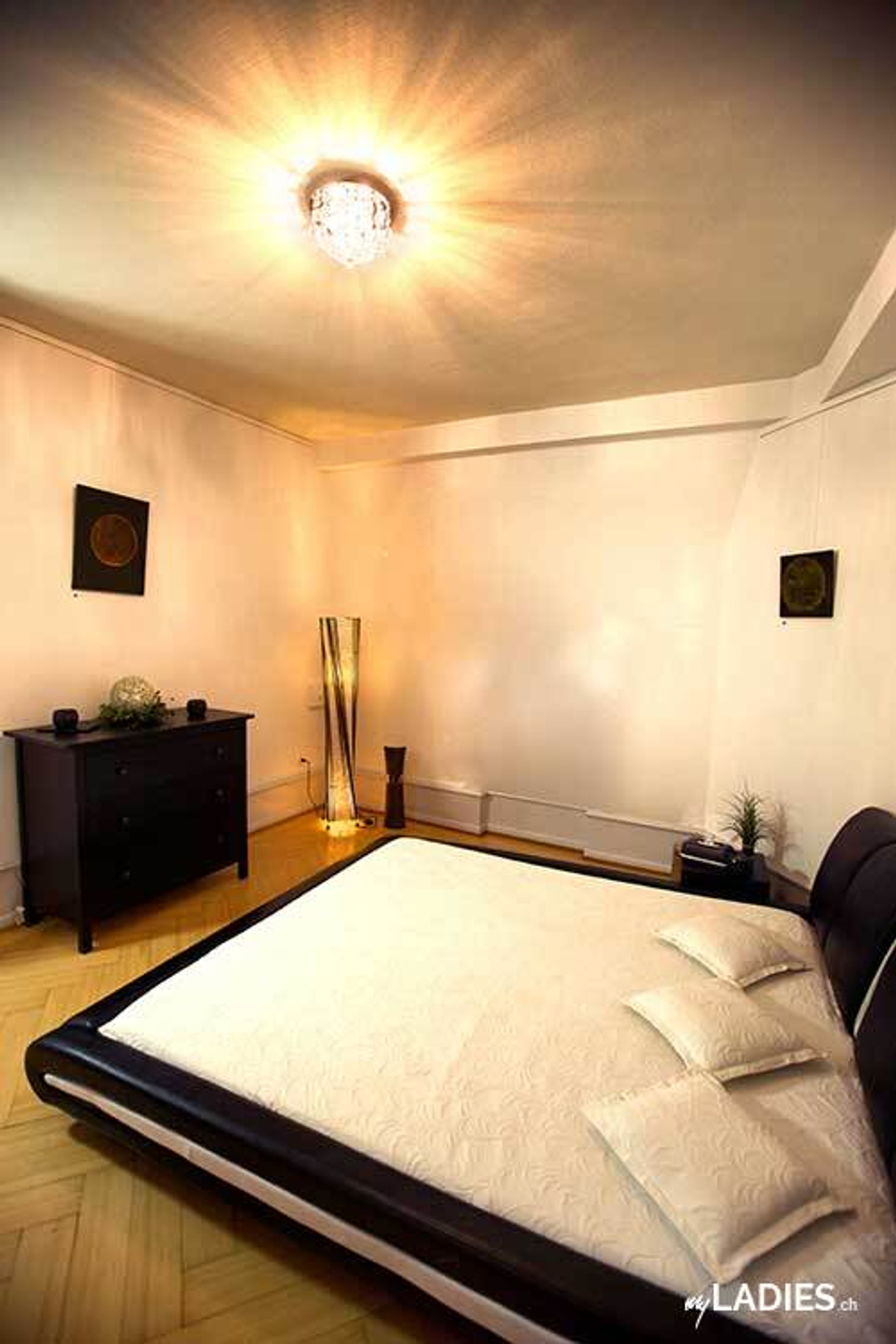 VILLA VIKTORIA / Bild 2