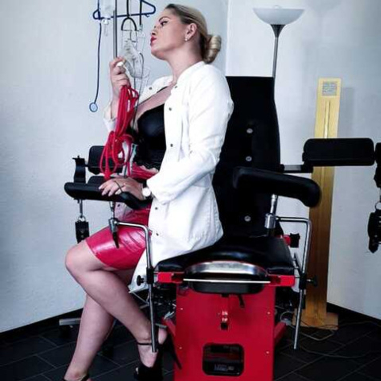 Lady Adelle - konsequent+ sinnlich