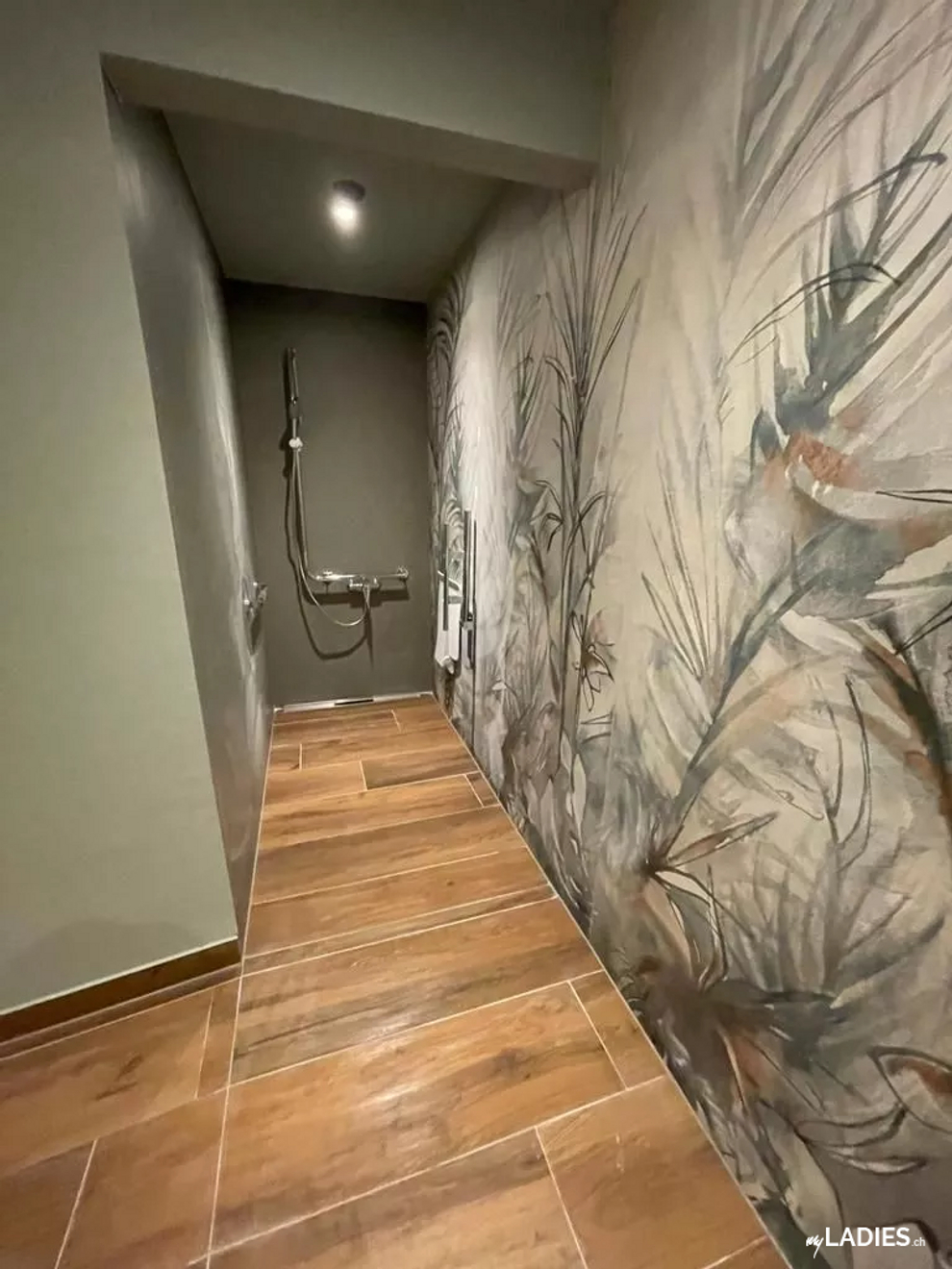 Contact Bar Ticino / Bild 4