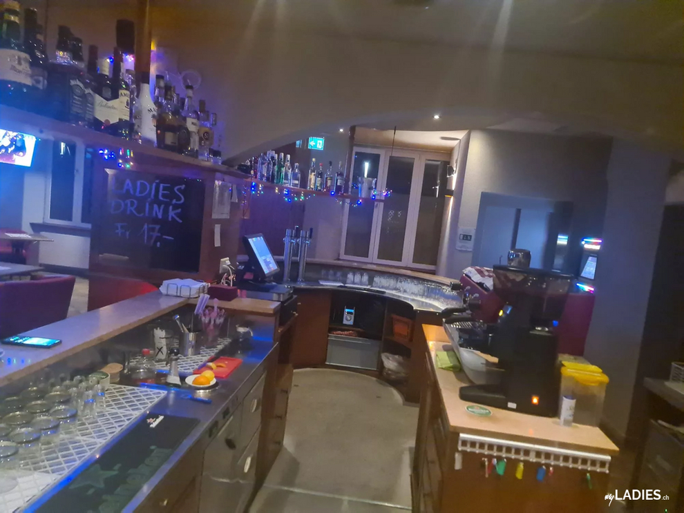 Contact Bar Ticino / Bild 6