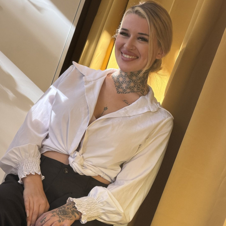 Sabrina - feurige Lady💃