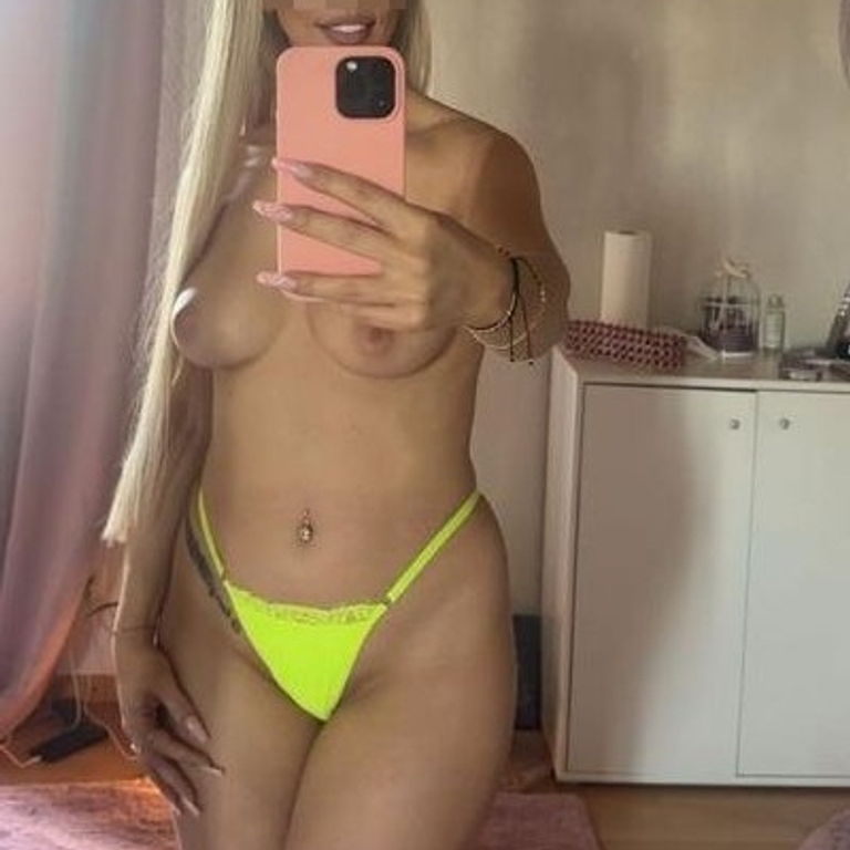 Ana - schönste Muschi ever