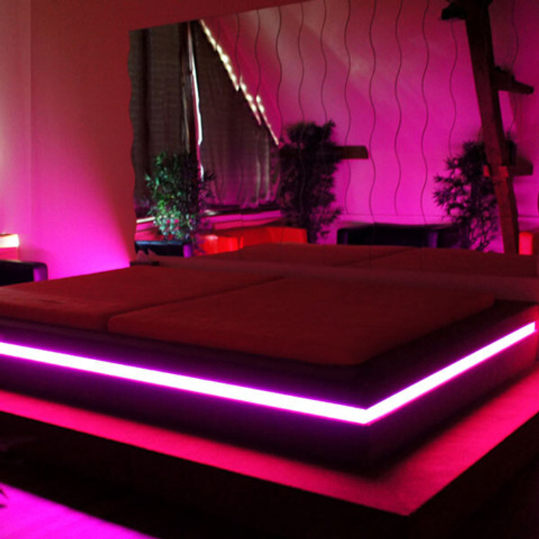 Club LaVie — 8535 Herdern