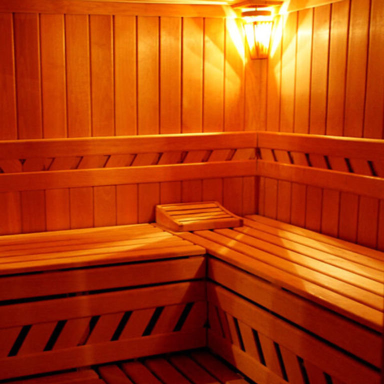 Club LaVie — 8535 Herdern