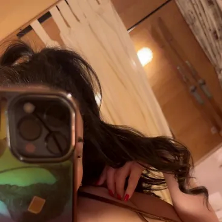 Pamela - Blowjob deluxe👄