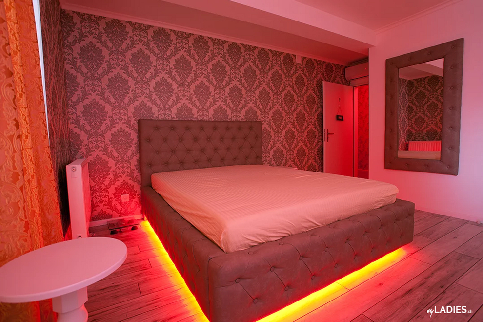 Zimmer für Erotik und Escort Girls zu vermieten. / Bild 2