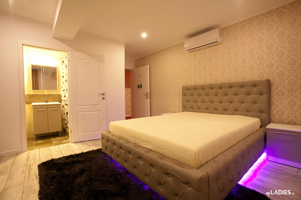 Zimmer für Erotik und Escort Girls zu vermieten. / Bild 4