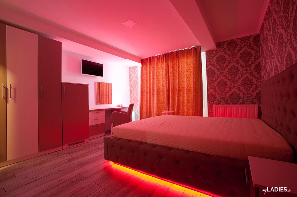 Zimmer für Erotik und Escort Girls zu vermieten. / Bild 8