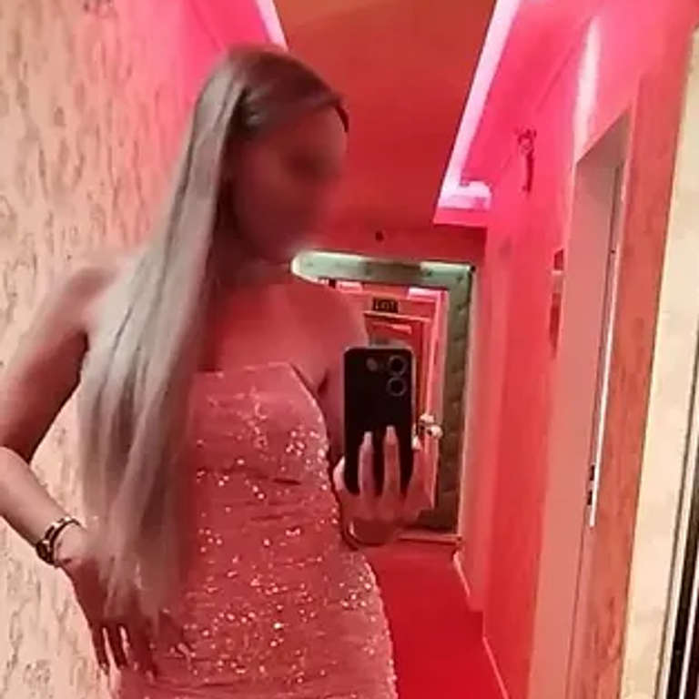 Adela - blonder Fick