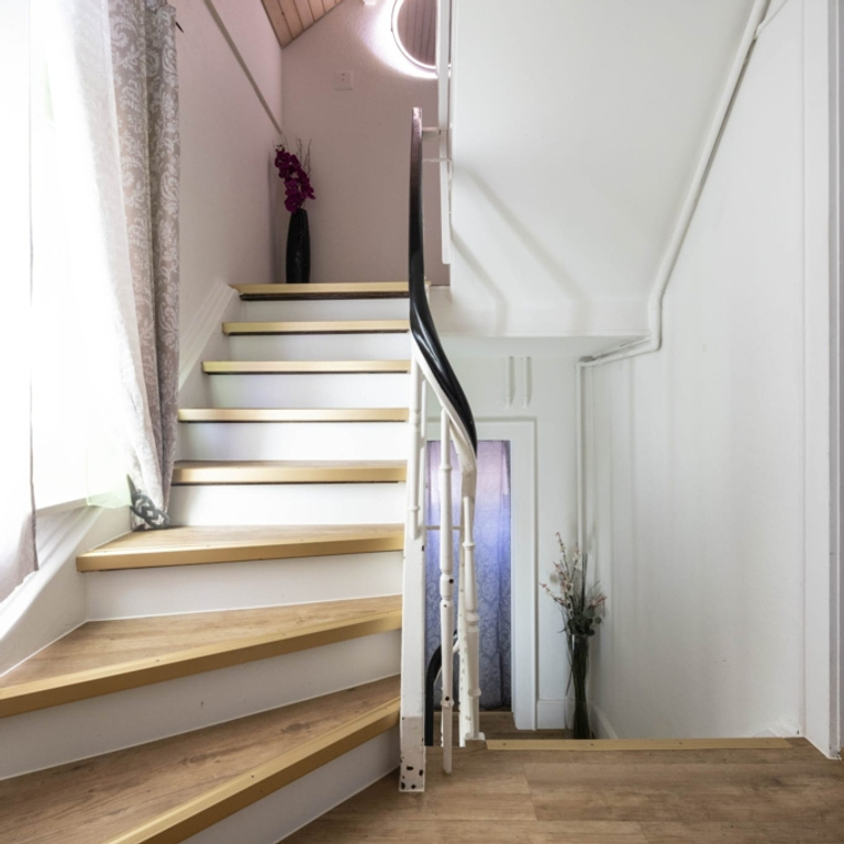 Girlshouse Wohlen - 6angels — 5610 Wohlen