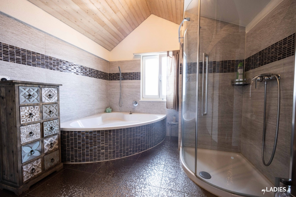 Girlshouse Wohlen - 6angels / Bild 6