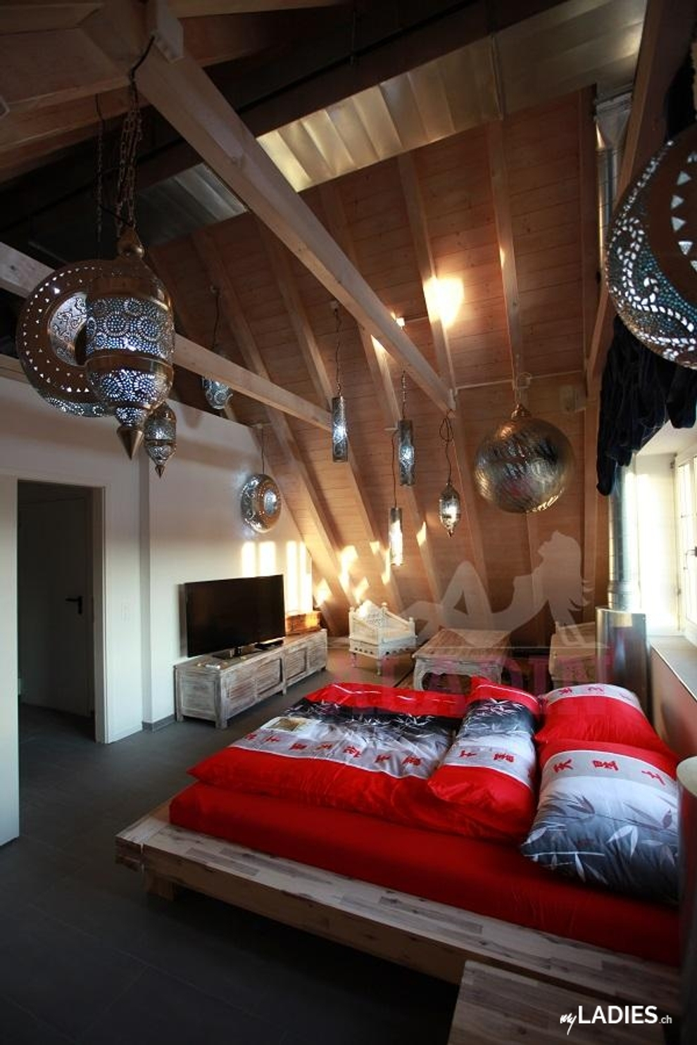 ALADIN - Kontaktbar & Studio / Bild 7