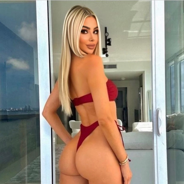 Julia - ❌ Extrem Sexgeil ❌