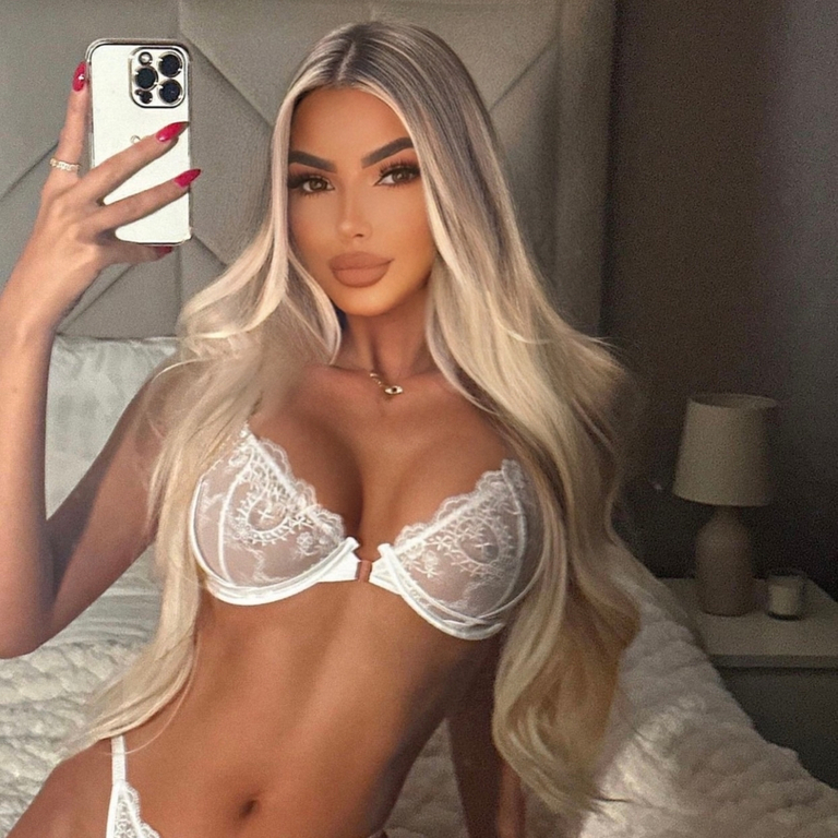 Julia - ❌ Extrem Sexgeil ❌