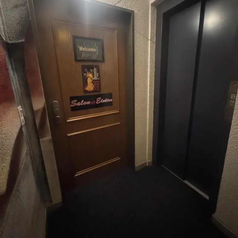 Salon Elektra — 8003 Zürich