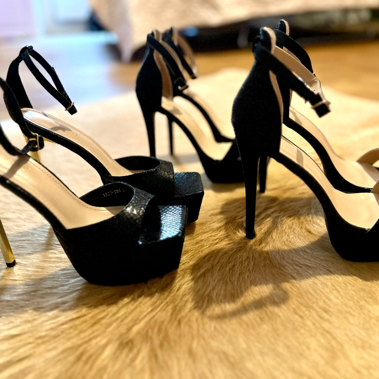 Bizarr Fee - Bizarr Fesseln BDSM