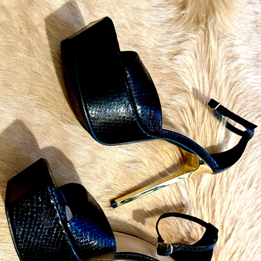 Image #32 from Bizarr Fee