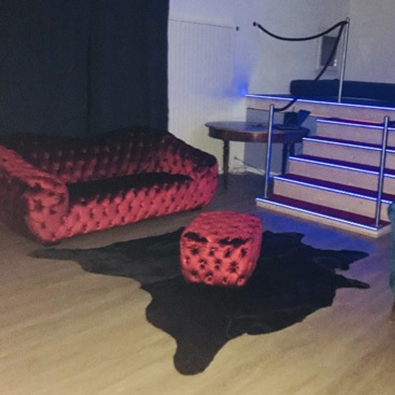 Play Models — 8953 Dietikon