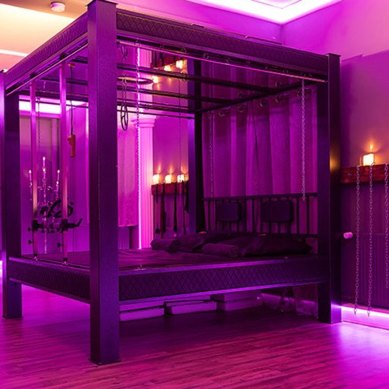 Play Models — 8953 Dietikon