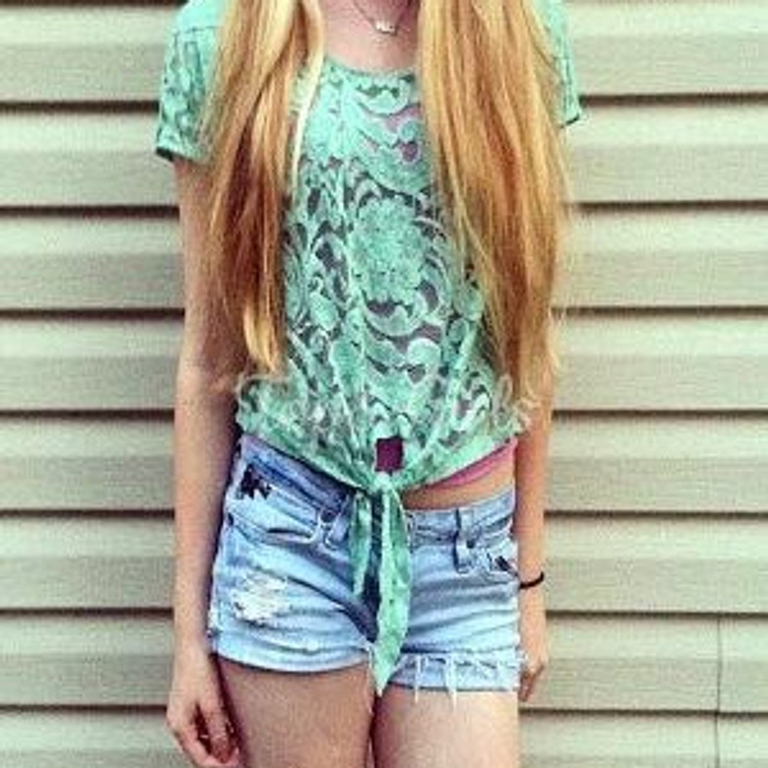 Noemi CH - Assistentin