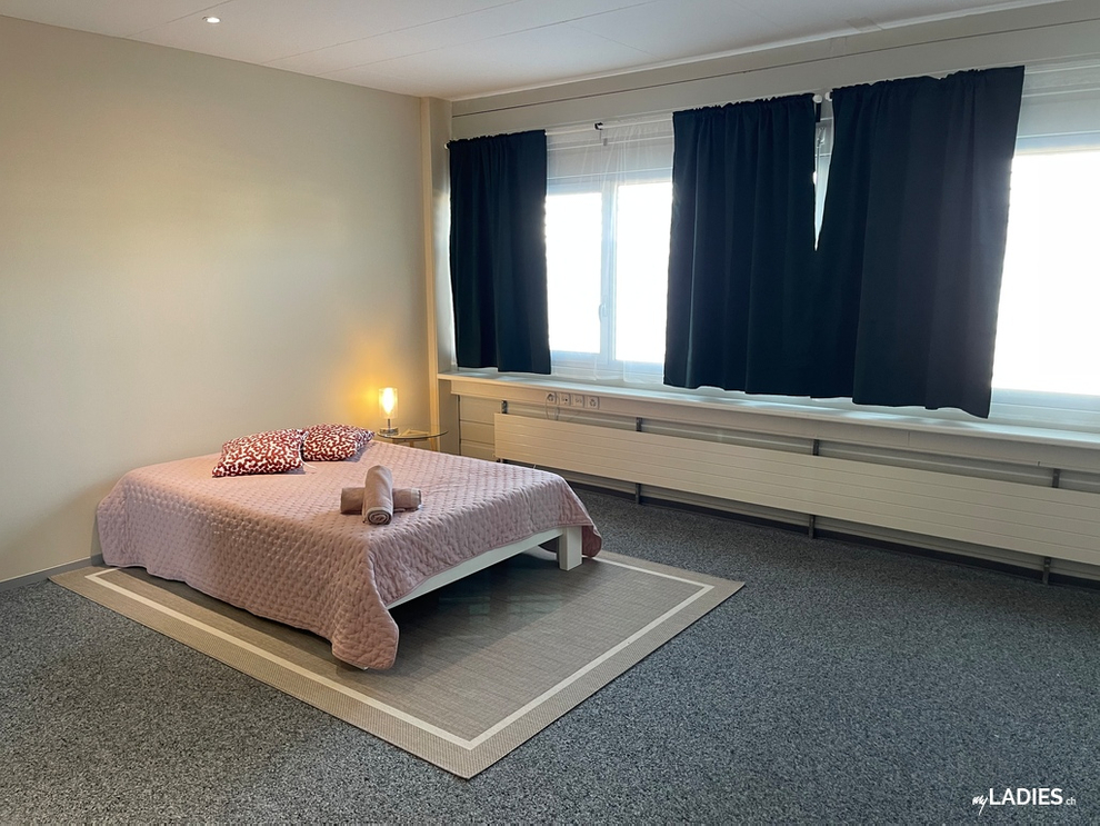 Zimmer / Rooms / Habitaciones in Gebenstorf AG / Bild 2