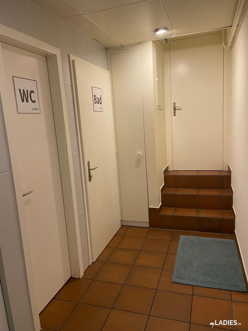 Zimmer / Rooms / Habitaciones in Baden / Bild 8